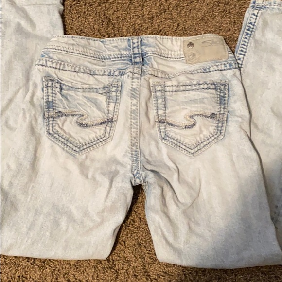 Silver capri - Picture 2 of 3